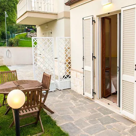 Apartament S203 - Sirolo, Nuovo Bilocale Completamente Accessoriato
